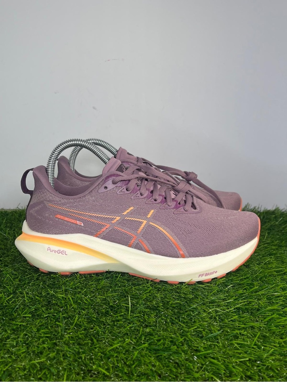 ASICS GT-2000 13 Women’s Running Shoes Size 7 Wide Purple Pink Athletic Sneakers - Picture 3 of 7
